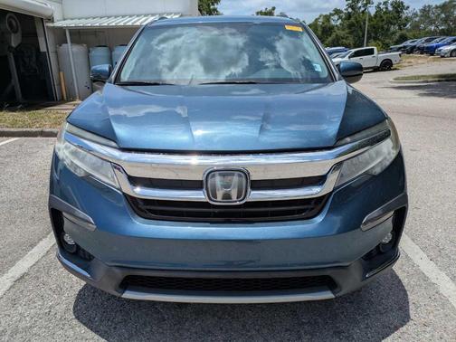 2019 Honda Pilot Touring 8-Passenger