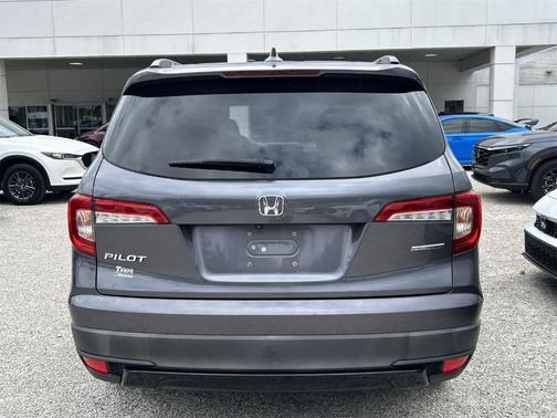 2021 Honda Pilot Special Edition