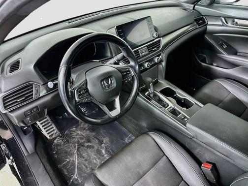 Crystal Black Pearl 2020 Honda Accord Sport 1.5T