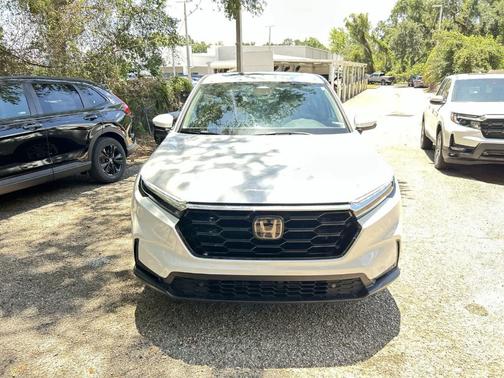 White 2023 Honda CR-V