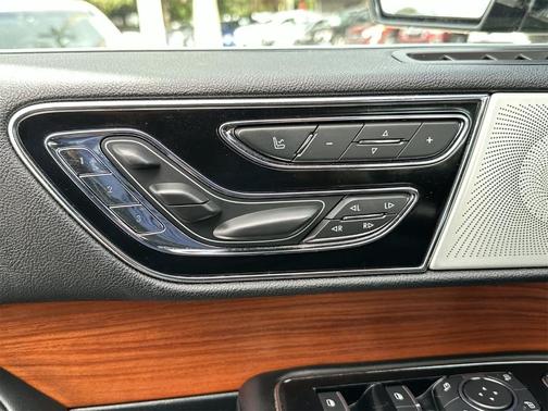 2019 Lincoln Navigator L Reserve