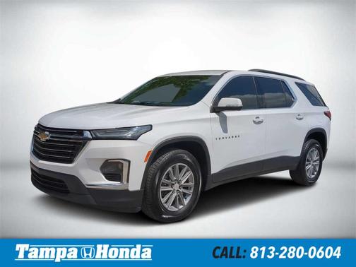 2022 Chevrolet Traverse LT Cloth