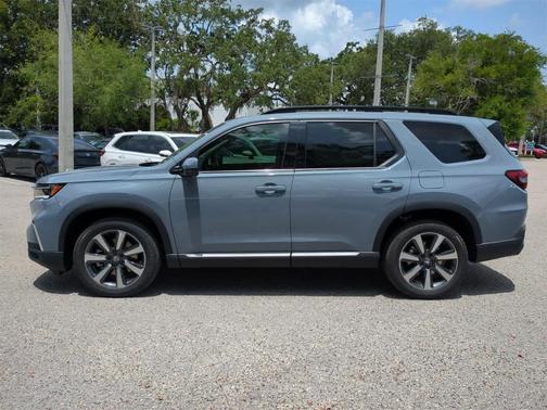 2025 Honda Pilot Touring