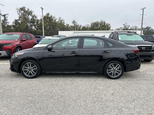 2023 Kia Forte GT-Line