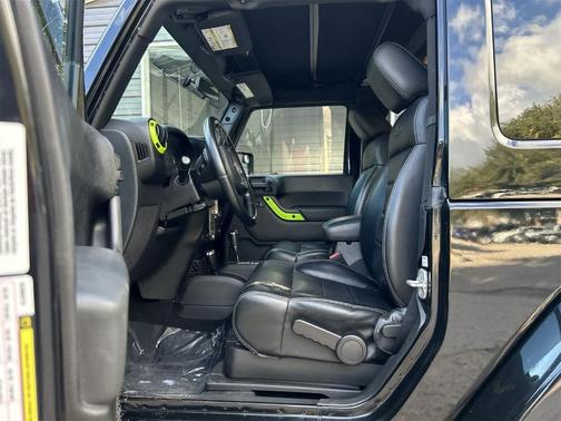 2012 Jeep Wrangler Sahara