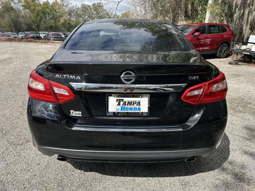 2016 Nissan Altima 2.5 SR