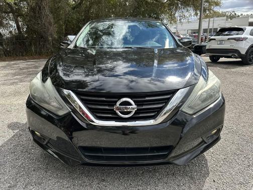 2016 Nissan Altima 2.5 SR