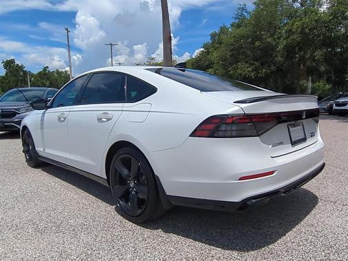 2024 Honda Accord Hybrid Sport-L