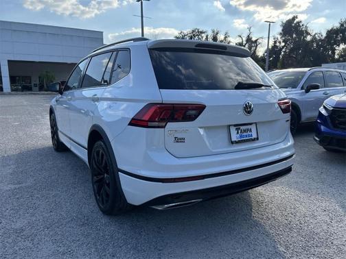 2021 Volkswagen Tiguan 2.0T SE R-Line Black