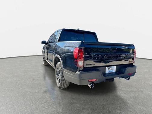 Crystal Black Pearl 2026 Honda Ridgeline TrailSport