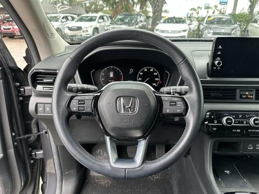 2024 Honda Pilot Touring