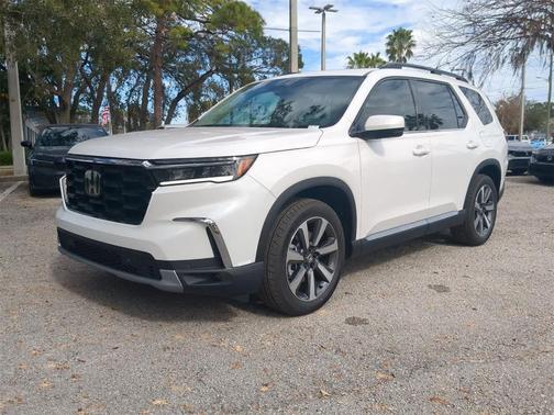 2025 Honda Pilot Touring