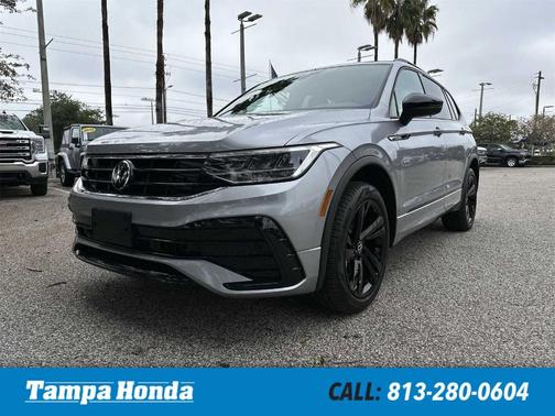 2024 Volkswagen Tiguan 2.0T SE R-Line Black