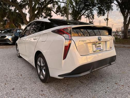 2016 Toyota Prius Four