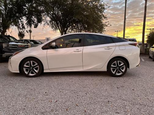 2016 Toyota Prius Four