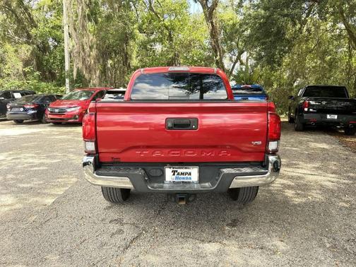 Barcelona Red Metallic 2018 Toyota Tacoma TRD Off Road