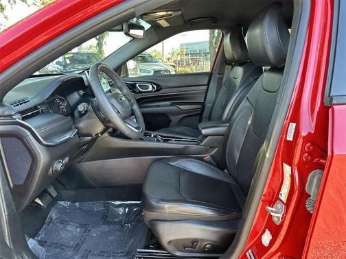 2023 Jeep Compass (RED) Edition