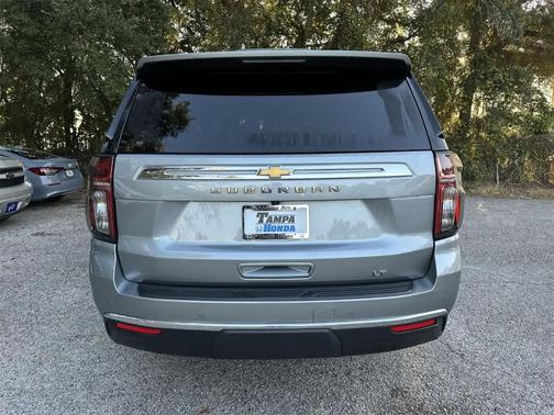 2024 Chevrolet Suburban LT