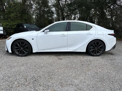 2024 Lexus IS 350 F SPORT Design