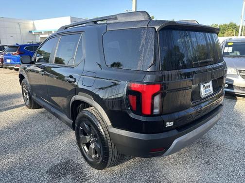 Crystal Black Pearl 2026 Honda Passport RTL