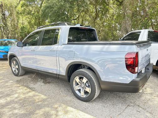 Sonic Gray Pearl 2026 Honda Ridgeline RTL