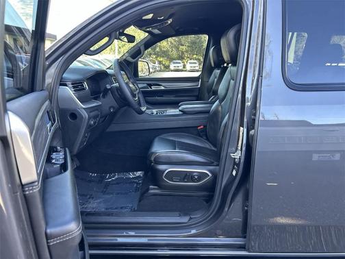 2024 Jeep Wagoneer Series III