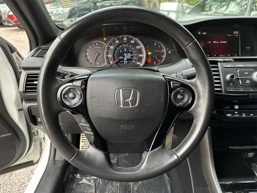 2017 Honda Accord Sport SE