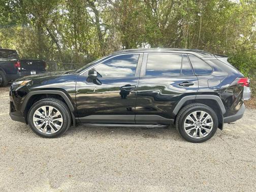 Midnight Black Metallic 2022 Toyota RAV4 XLE Premium