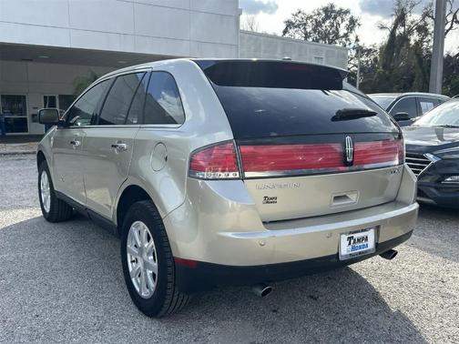 2010 Lincoln MKX Base
