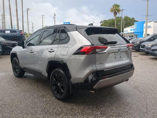 2024 Toyota RAV4 Hybrid XSE