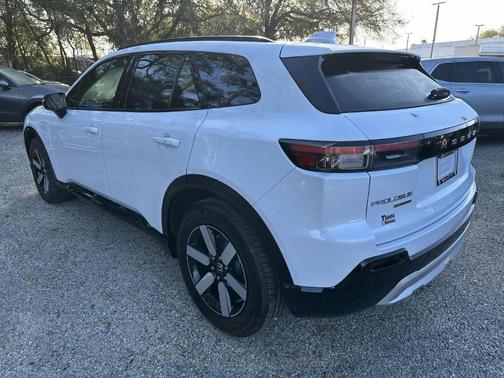 White Pearl 2026 Honda Prologue Touring