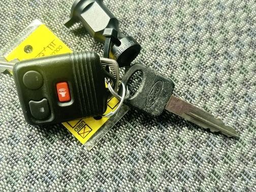 Black 1999 Ford Ranger