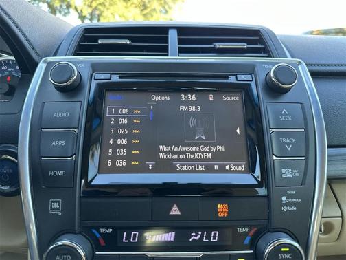 2015 Toyota Camry Hybrid XLE