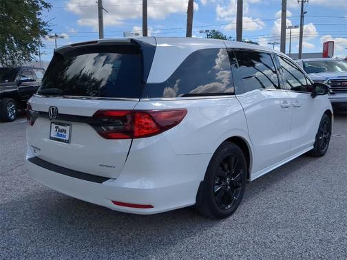 2024 Honda Odyssey Sport