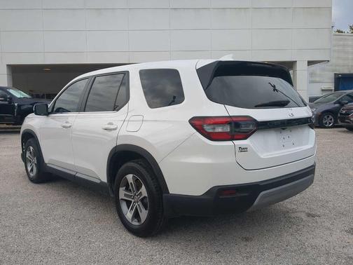 2024 Honda Pilot EX-L 7-Passenger