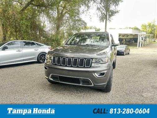 Granite Crystal Clearcoat Metallic 2019 Jeep Grand Cherokee Limited