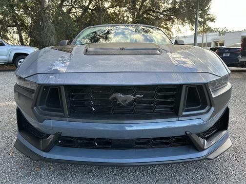 2024 Ford Mustang Dark Horse