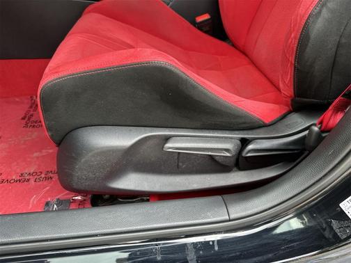 2023 Honda Civic Type R Base