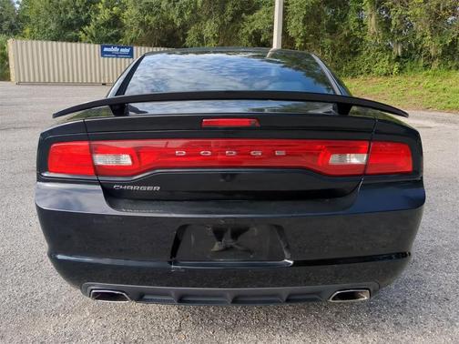 2013 Dodge Charger SE