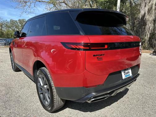 2023 Land Rover Range Rover Sport SE