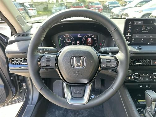 2025 Honda Accord Hybrid Touring