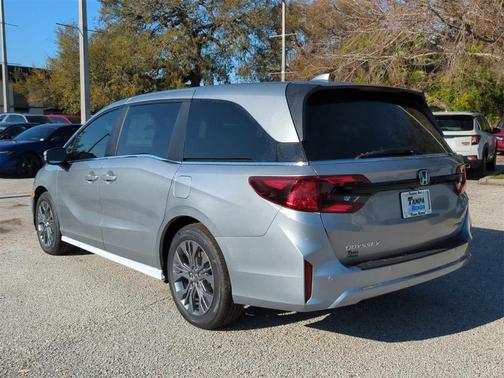 2025 Honda Odyssey Touring
