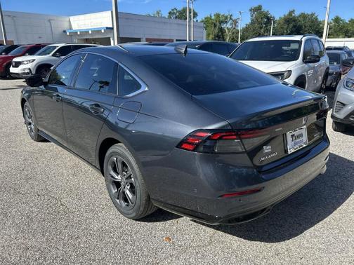 Meteorite Gray Metallic 2026 Honda Accord Hybrid EX-L