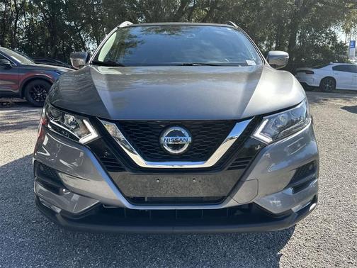 2021 Nissan Rogue Sport SV