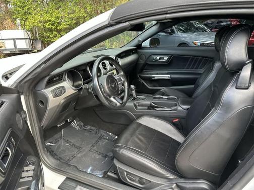 2021 Ford Mustang EcoBoost Premium