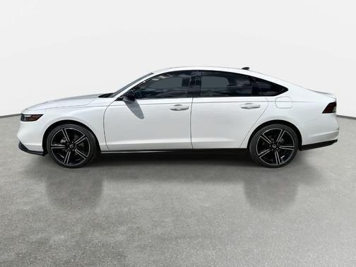 Platinum White Pearl 2026 Honda Accord SE