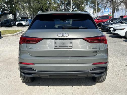 2025 Audi Q3 45 S line Premium