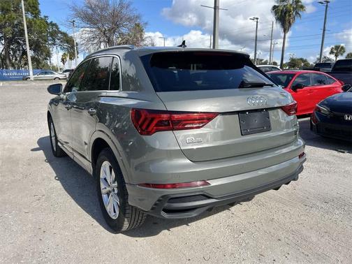 2025 Audi Q3 45 S line Premium