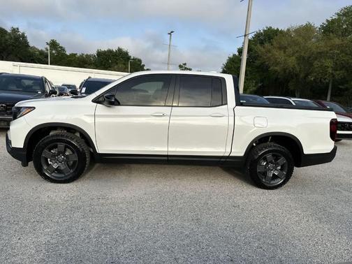 Platinum White Pearl 2026 Honda Ridgeline TrailSport