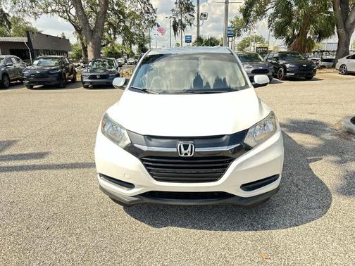 2017 Honda HR-V LX